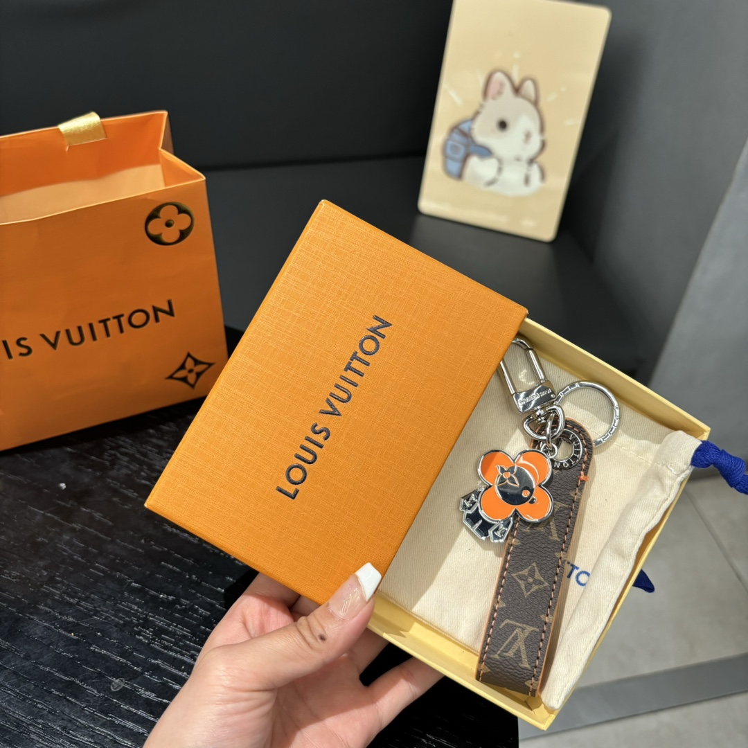 Vivienne Dragonne Keychain & Charm angle view 3