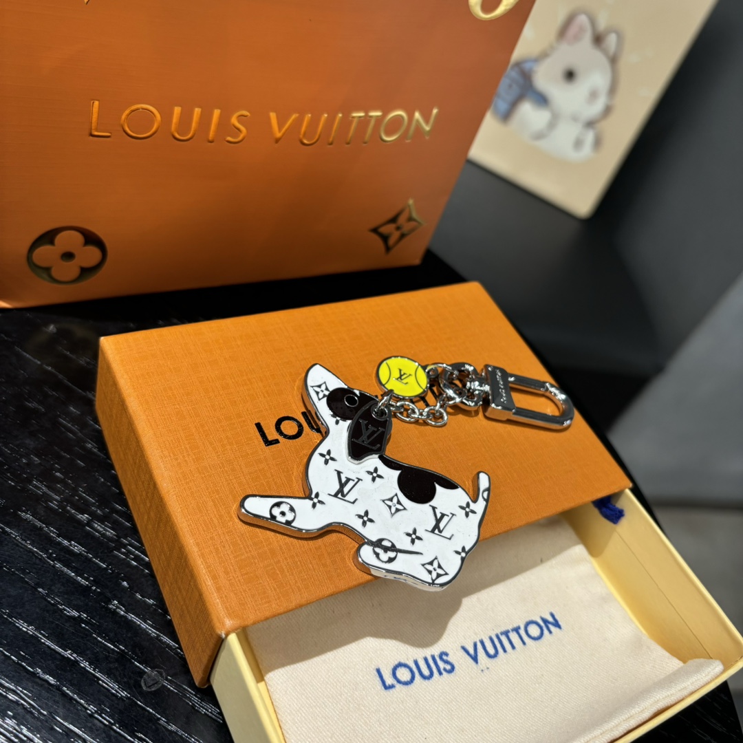 Dog Keychain in Use