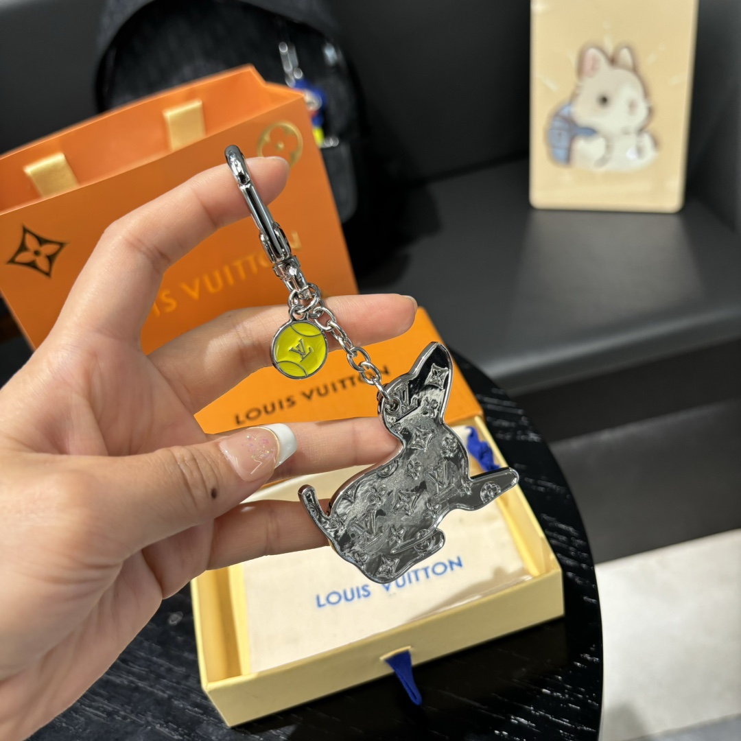 Metal Texture of Dog Keychain