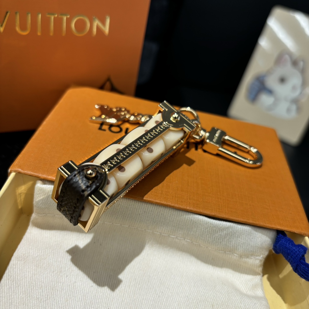 Lovers Dice Keychain - Side View