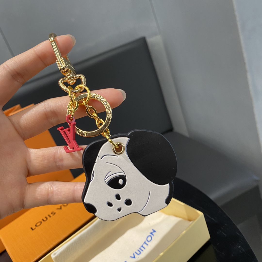 Animogram Leopard Keychain held in hand