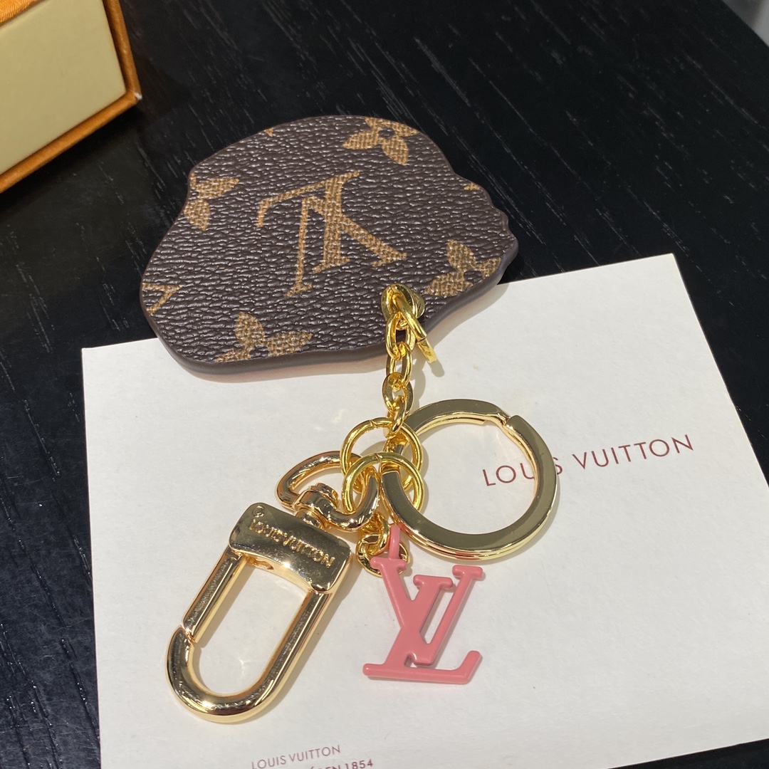 Animogram Leopard Keychain from a different angle