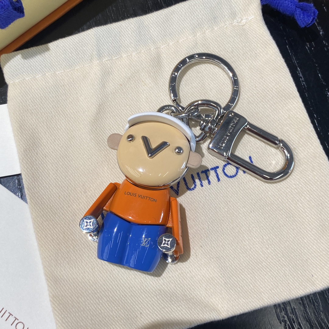 Gaston Gym Keychain - Metal Charm Detail