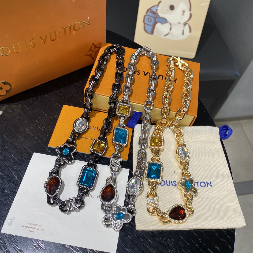 PARADISE STONE NECKLACE - Comprehensive 9