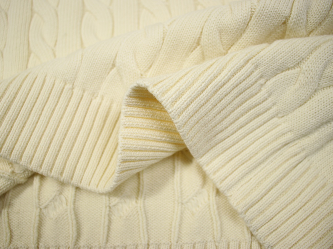 Ralph Lauren High-collar Knitted Sweater with Classic Horses Embroidery – Details and Sizing - 图片 6