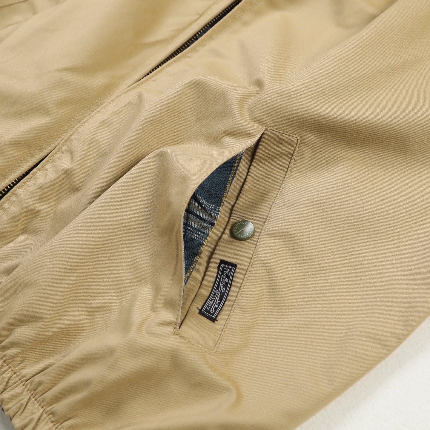 Retro Ralph Lauren Silver Jacket with Intricate Embroidery and Traditional Style - 图片 7