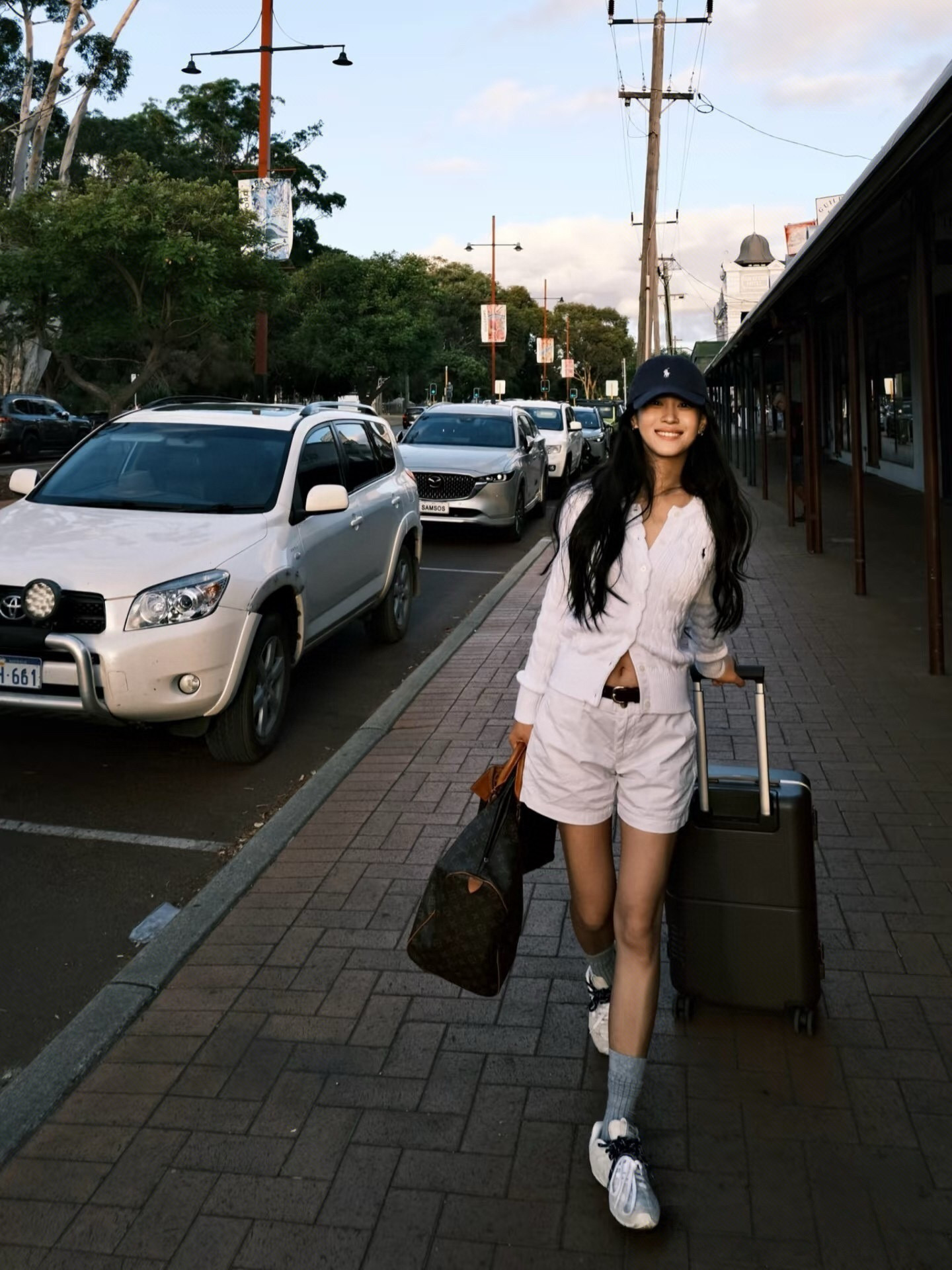 High-Quality Women’s Suit by Ralph Lauren with Breathable Fabric and Stylish Design - 图片 7