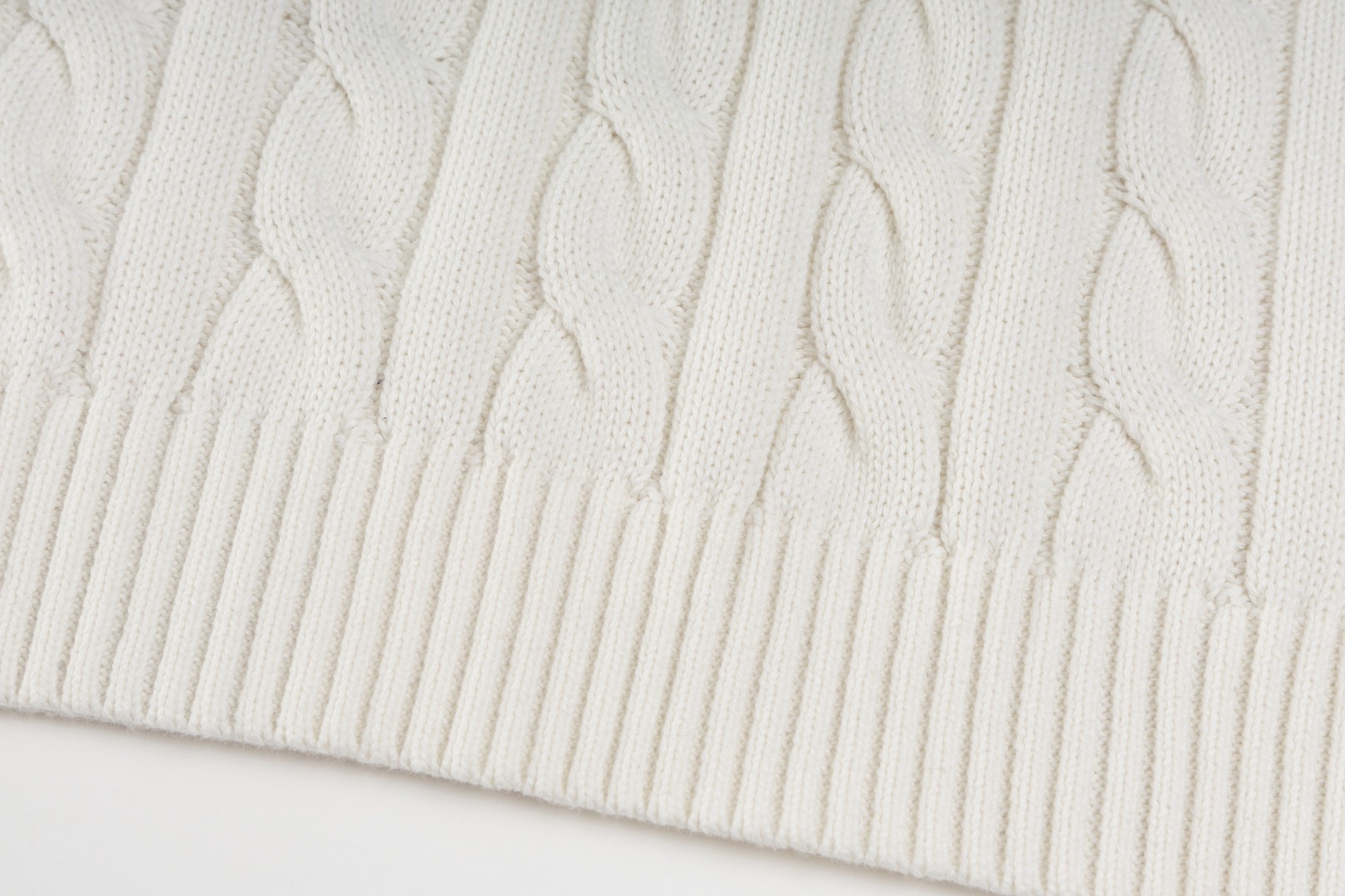 “Ralph Lauren Women’s Suit with V-Collar Vest and Sleeveless Sweater in Multiple Colors – High-Quality Classic Cotton” - 图片 7