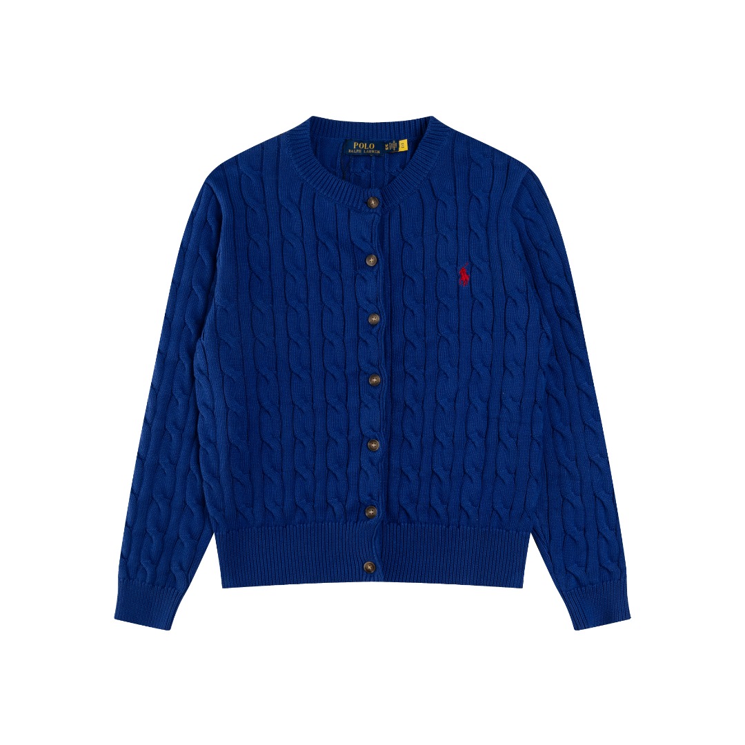 #R93 RALPH LAUREN拉夫劳伦十二色经典小标刺绣logo七扣针织绞花开衫毛衣女装上衣 胸口高密度LOGO刺绣,吊牌辅料原版定制.采用纯棉纱线纯棉亲肤舒适,小标战马刺绣麻花纽扣开衫毛衣🐎高品质 跟着博主学穿搭!来一件拉夫劳伦绞花毛衣吧,爆红之后超级难买的系列,官网一件难求,简单实穿慵懒宽松感,加厚面料更有质感,手感柔软细腻,版型宽松,不管是单穿还是叠穿,简单一件就能穿出不同风格的时尚感! 颜色: 白色 黄色 粉色 浅蓝 彩蓝 紫色 卡其 灰色 红色 深灰色 藏青色 黑色 肩宽 胸围 衣长 袖长