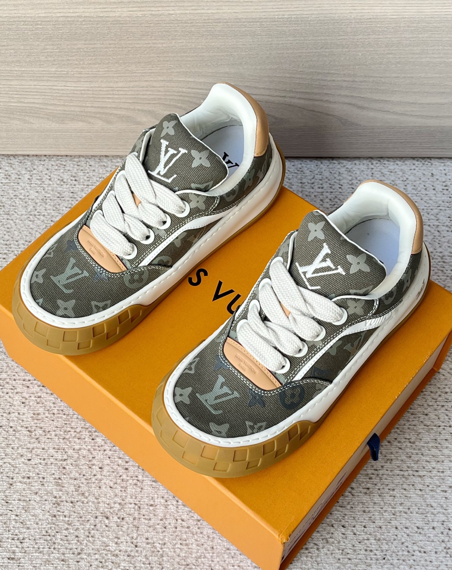 루이비통 신발 80159 Louis Vuitton Shoes