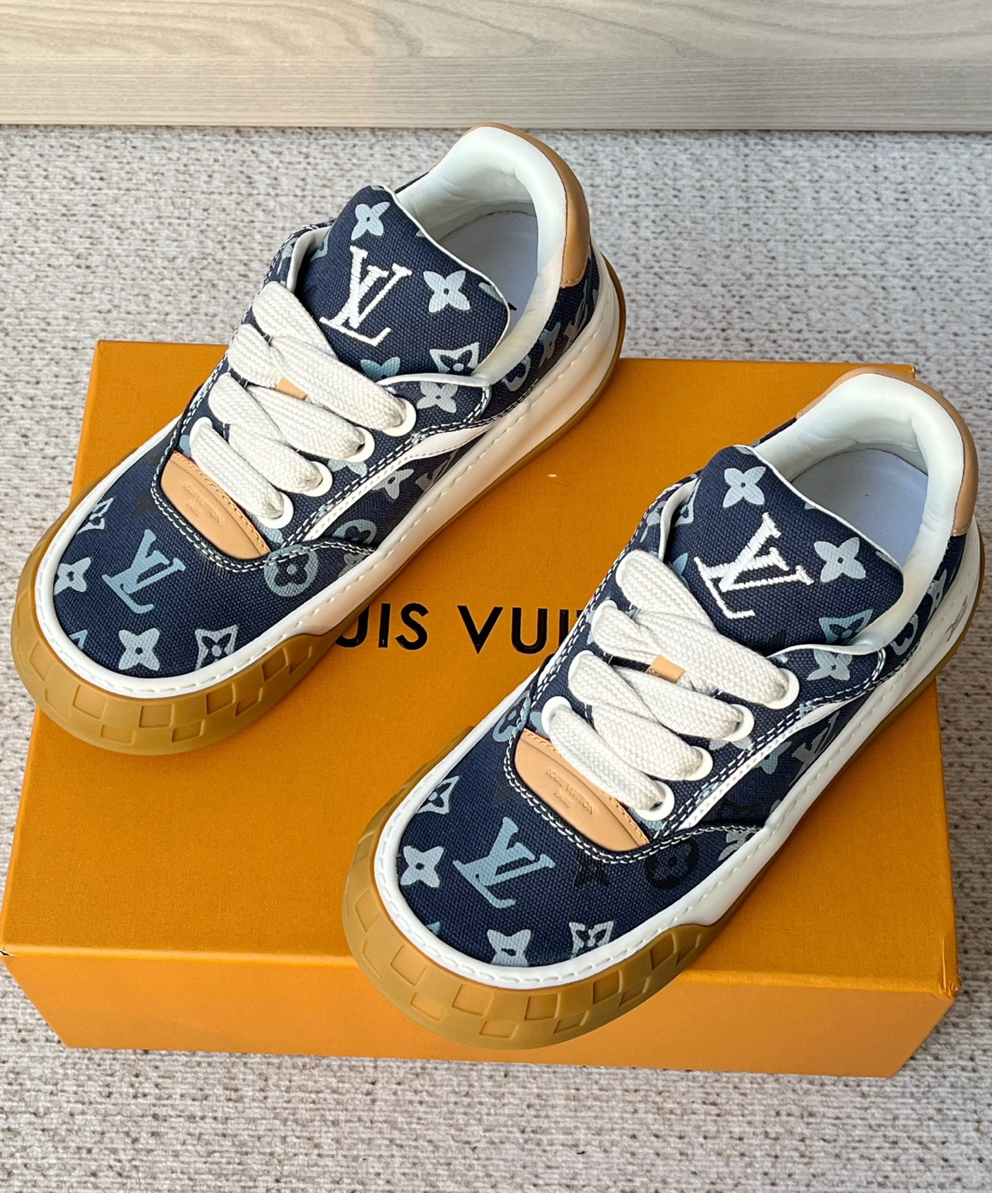 루이비통 신발 80160 Louis Vuitton Shoes