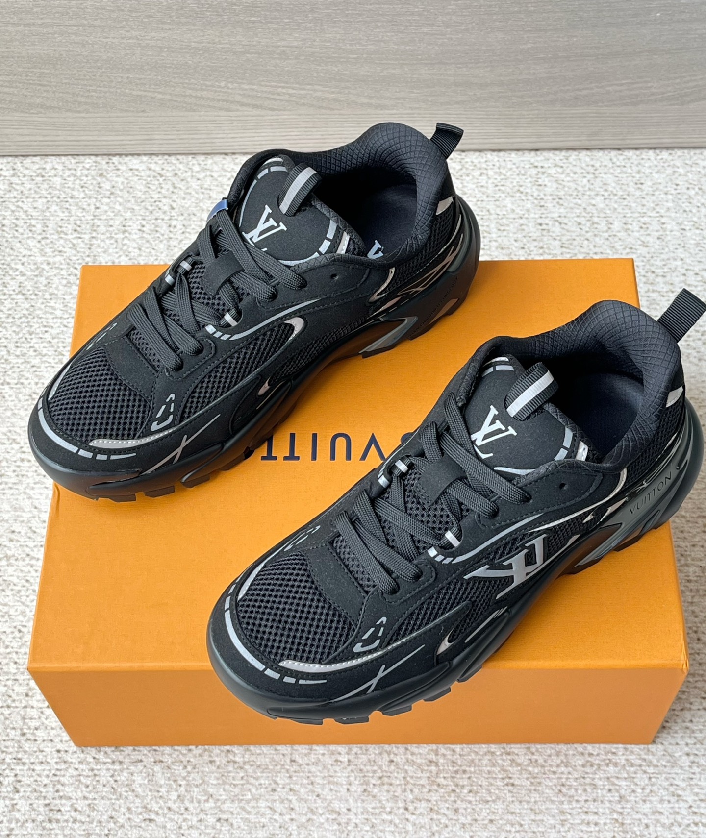 루이비통 LV Tatic Runner 남성 러닝화 139860 이미지 3