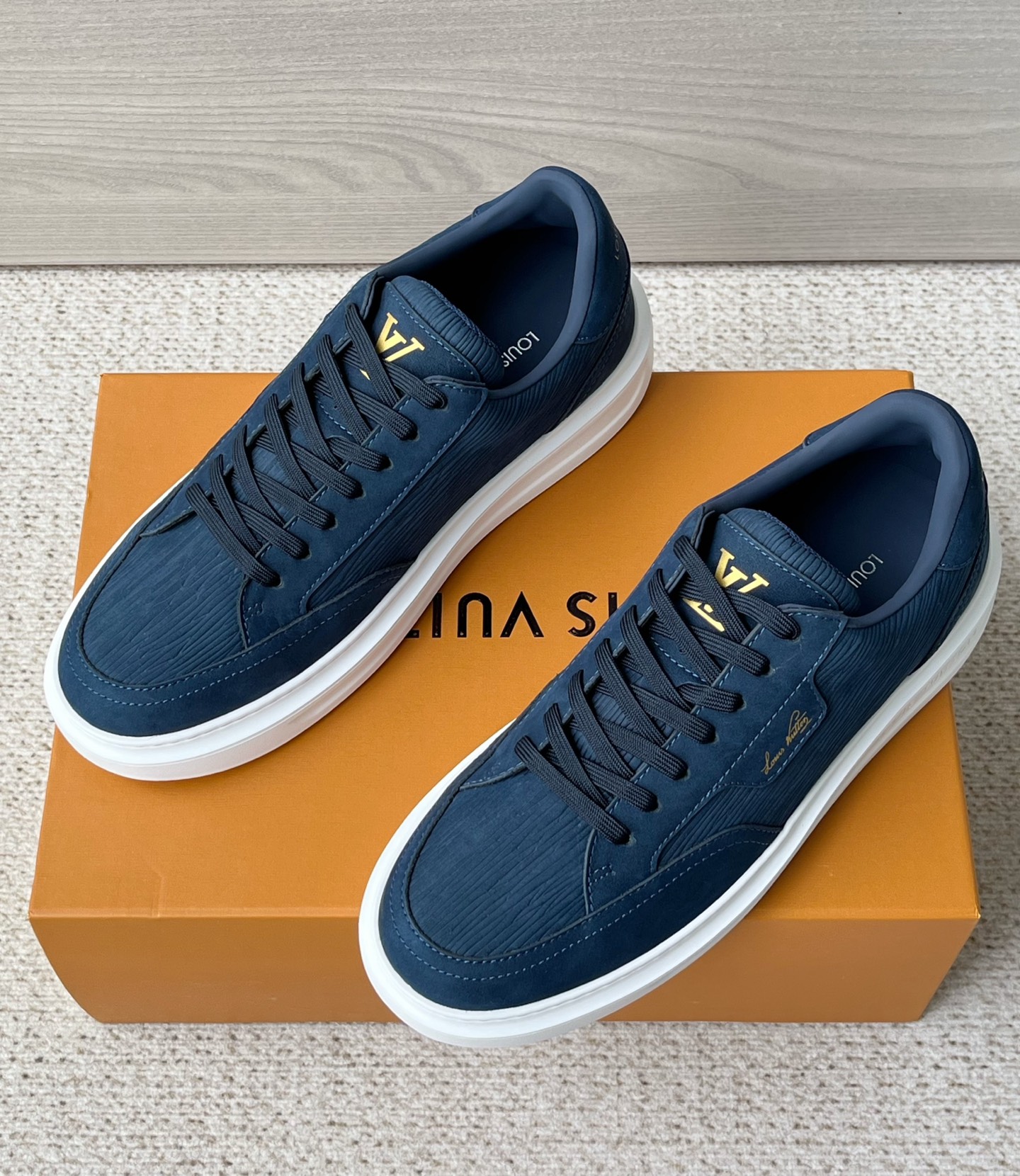 루이비통 신발 135770 Louis Vuitton Shoes 썸네일 이미지