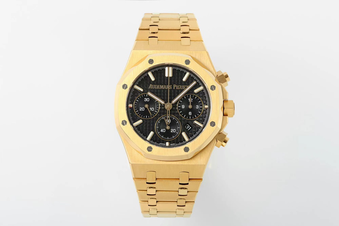 NO:586309,BF's new product AP/Audemars Piguet Royal Oak Series 26331OR chronograph uses the same chronograph movement as the original (6-digit small seconds). The 316 stainless steel case has been brushed and partially polished to show a unique and tough temperament. The rough and atmospheric 41mm dial is full of power and super luminous display, which can read the time in any environment., audemars19860909BF新品 AP/爱彼 皇家橡树系列26331OR计时码表,采用同正品一致（6字位小秒）计时机芯,316精钢表壳通过拉丝和部分抛光打磨处理之后,展现出精致而硬气的独特气质,粗犷大气的41mm表盘,劲道十足,超强夜光显示,可以在任何环境下读取时间,,audemars,Watch