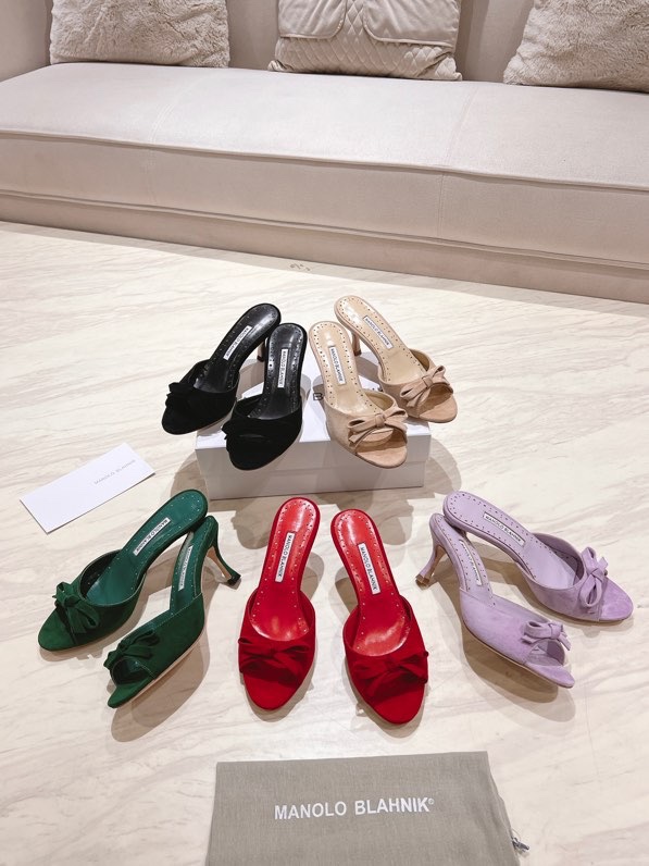 Manolo Blahnik Green Suede Mules with Bow Detail, Heel Height 7.5cm 6 i1713170762 7754 0