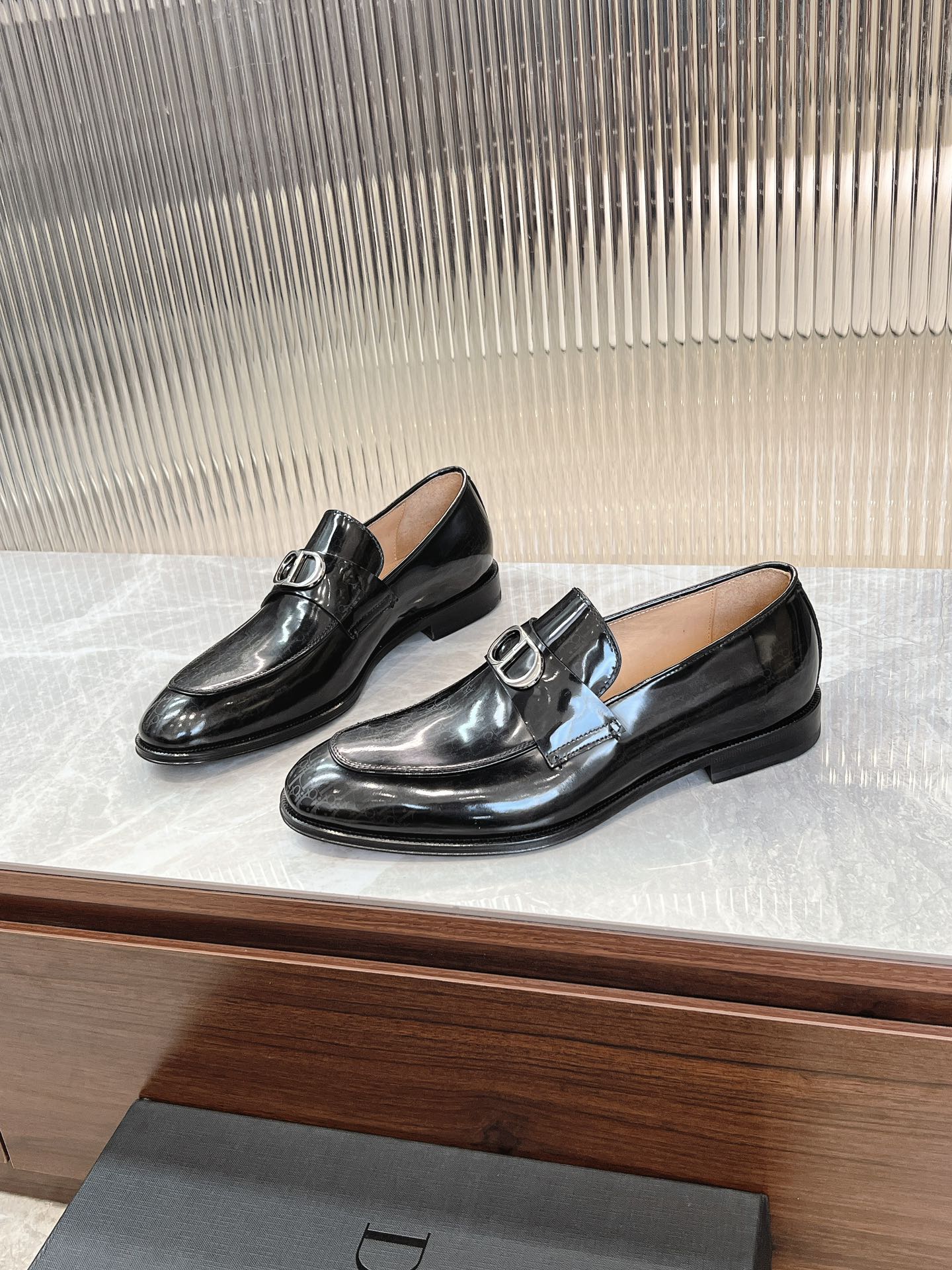 Alternative view of Loafers 10822
