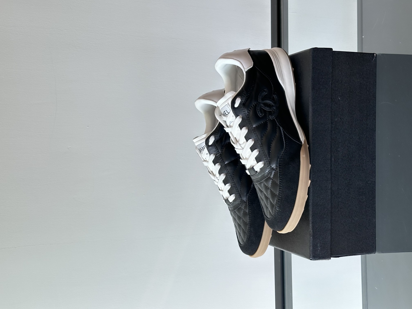 Chanel Sneakers 10799