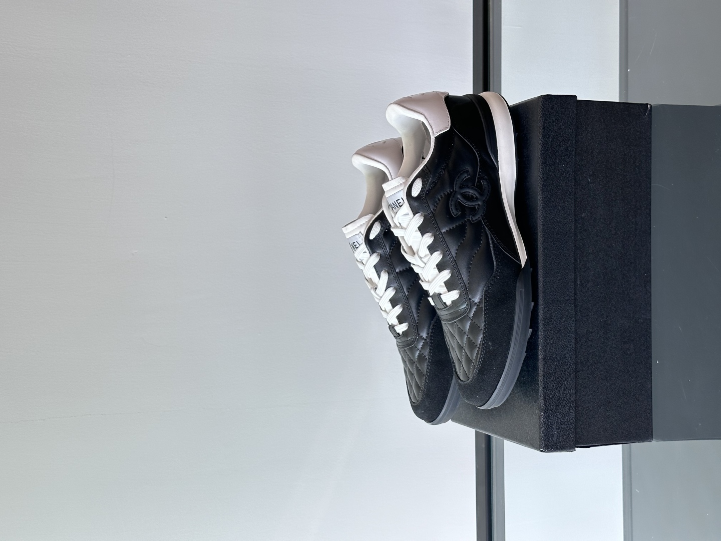 Alternative view of Chanel Sneakers 10799