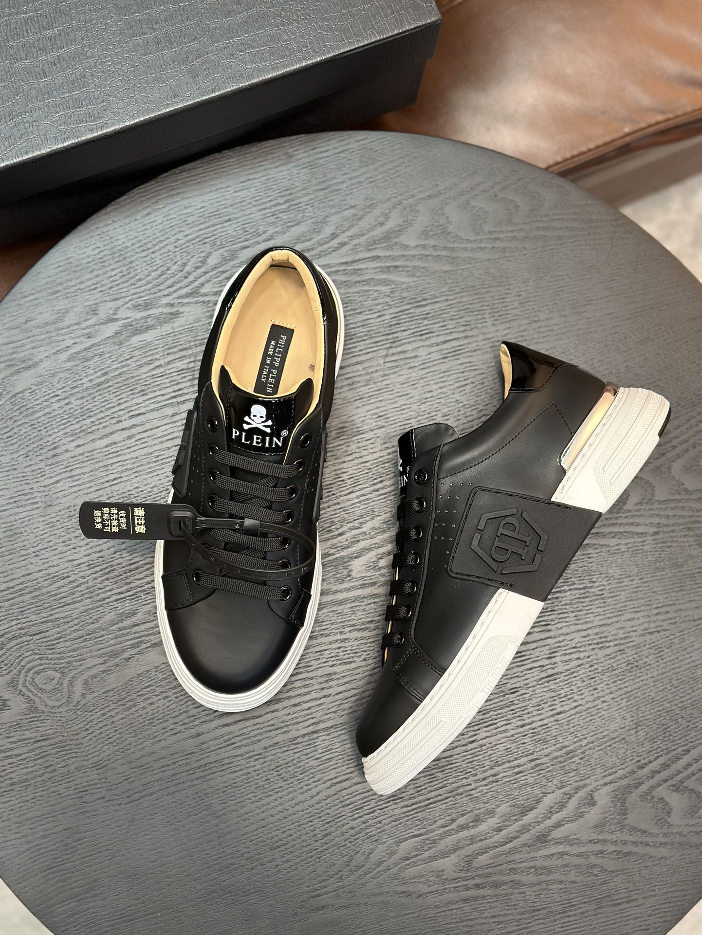 Sneakers 10807