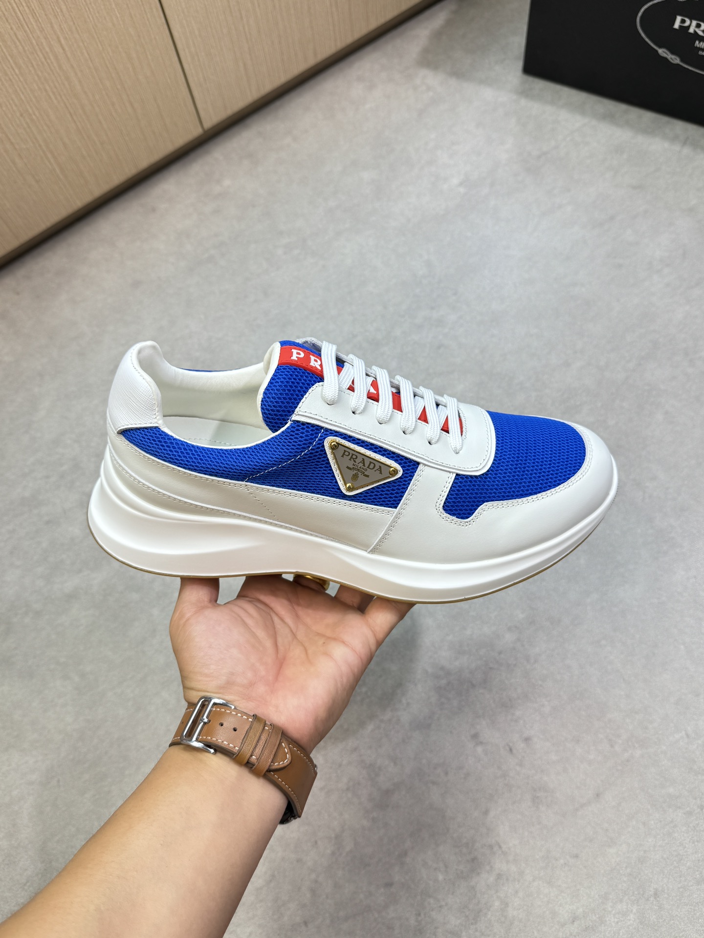 Prada Sneakers 13436