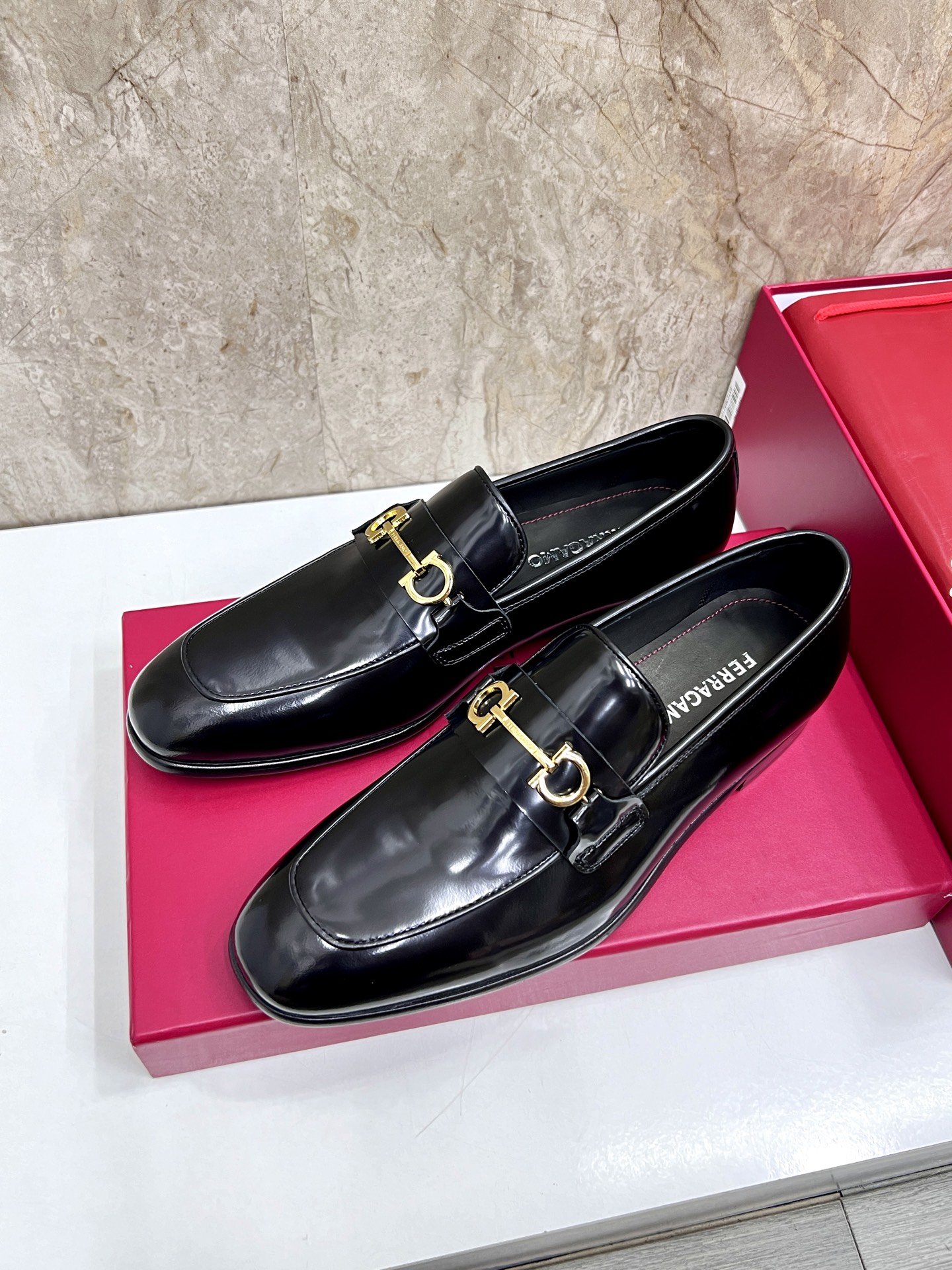 Alternative view of Loafers 10928