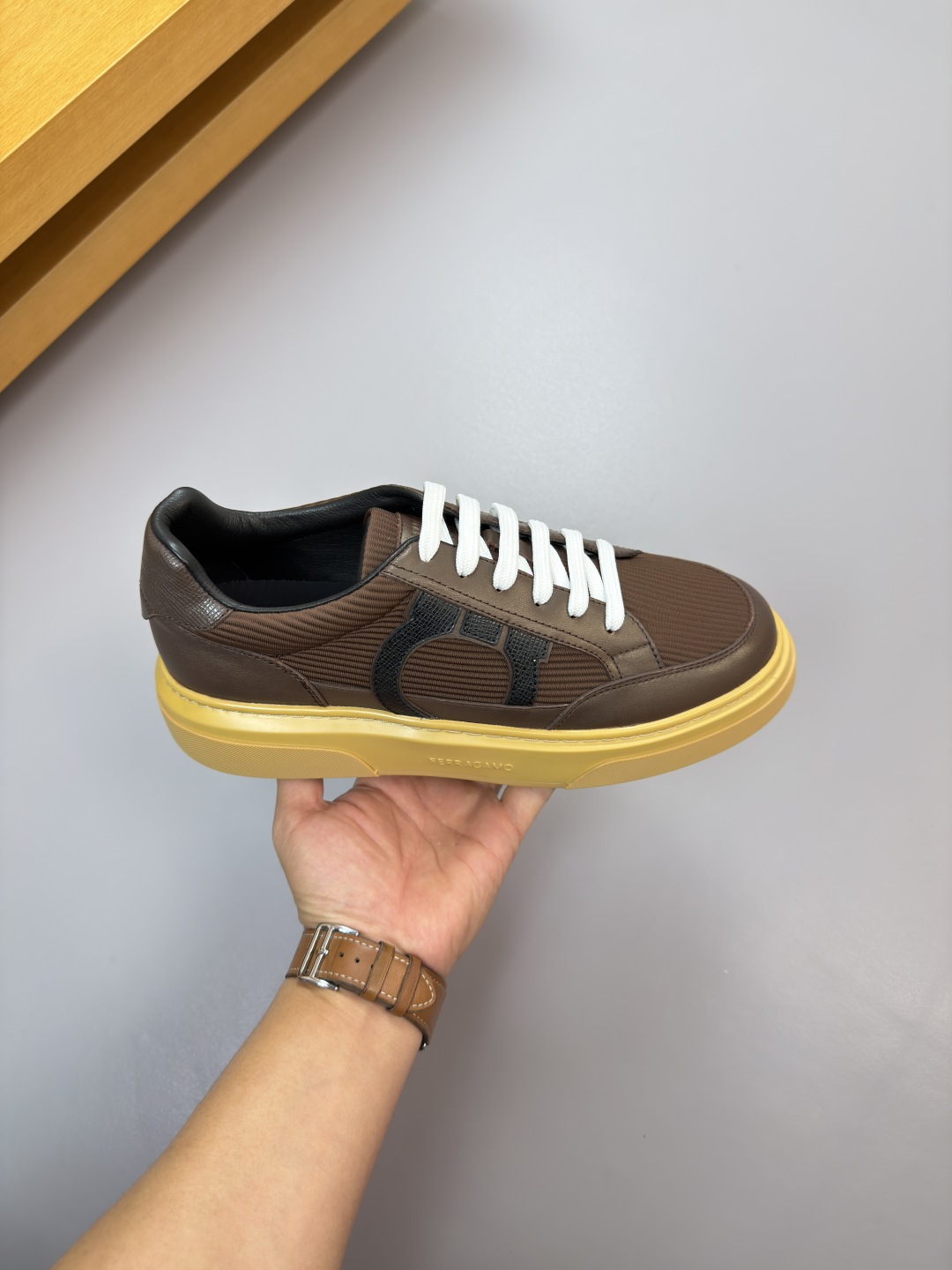 Ferragamo shoe — photo 9