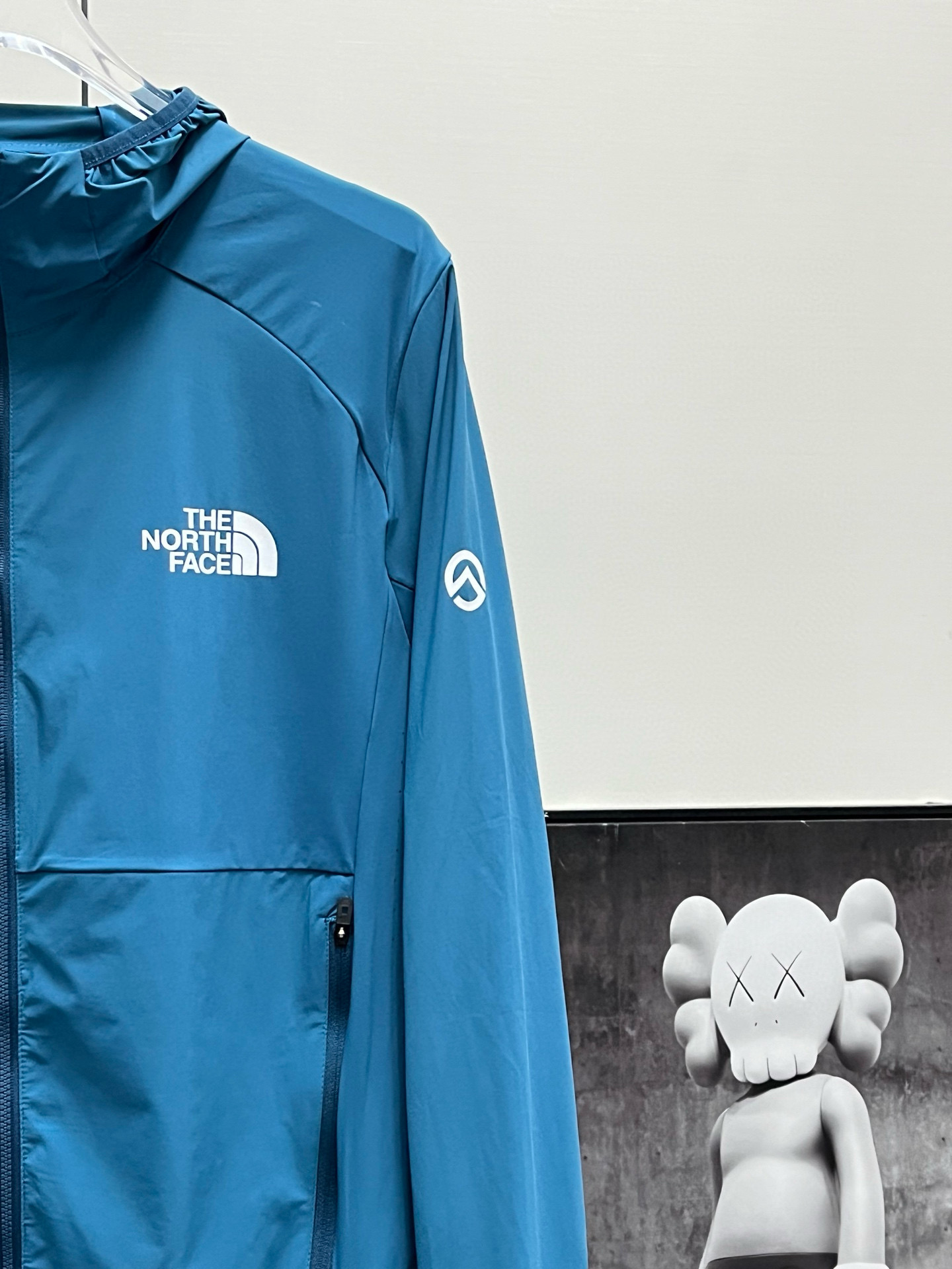 TNF丨北面巅峰系列透气连帽防晒衣 黑色 深蓝 卡其 孔雀蓝