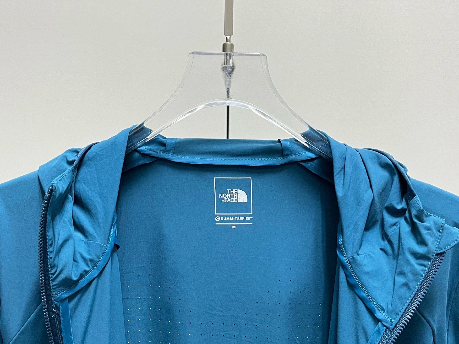 TNF丨北面巅峰系列透气连帽防晒衣 黑色 深蓝 卡其 孔雀蓝