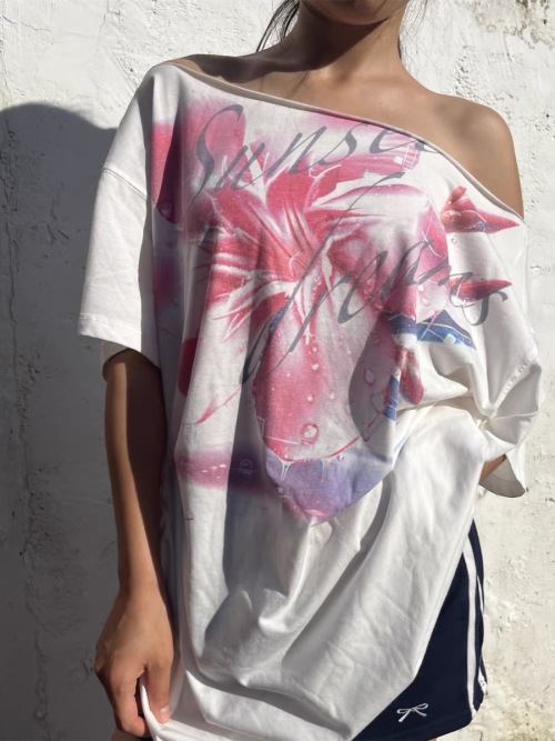 Diesel Women's White Floral Graphic Print Casual Off-Shoulder T-Shirt 1 Diesel Women's White Floral Graphic Print Casual Off-Shoulder T-Shirt