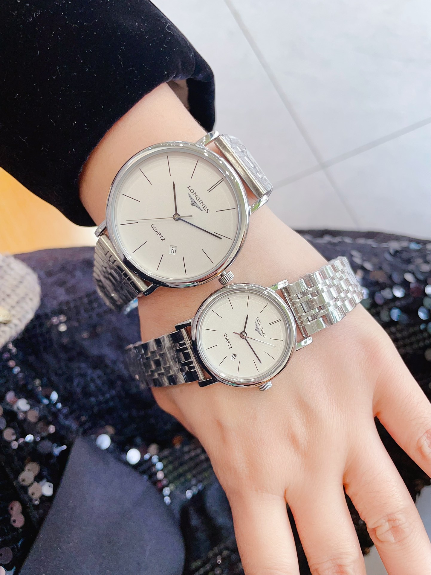 Luxury Quotuan Wristwatch with Imported Quartz Core and Cow Skin Belt - 图片 3