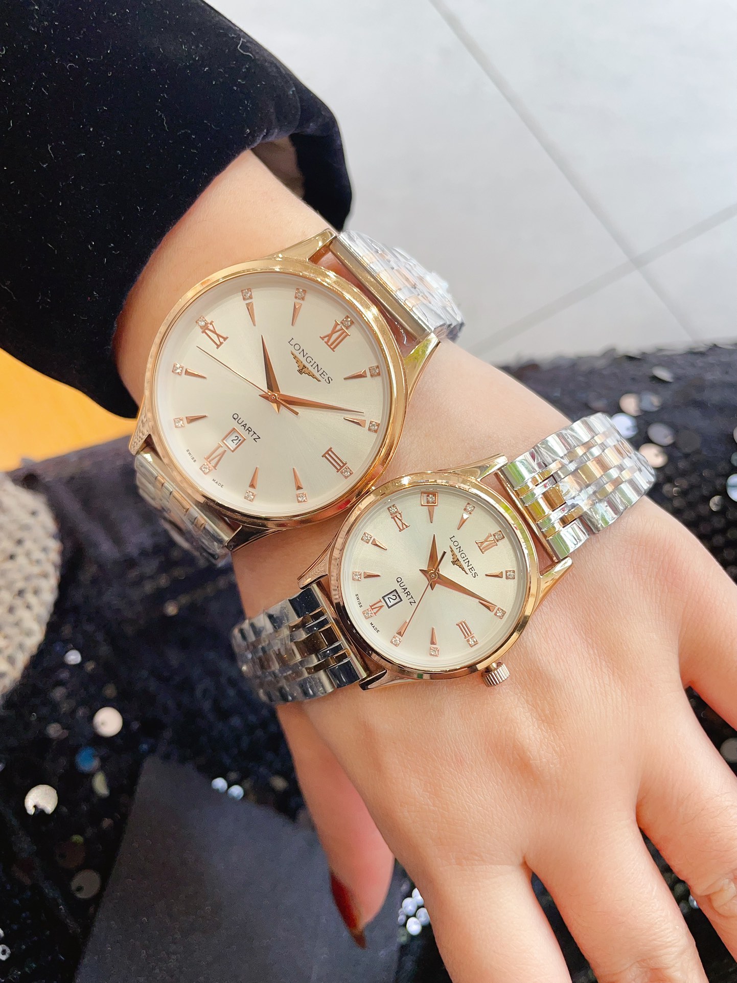 Luxury Quartz Wristwatch Set: White Shell $150, Shell $170, Belt $20 - 图片 3