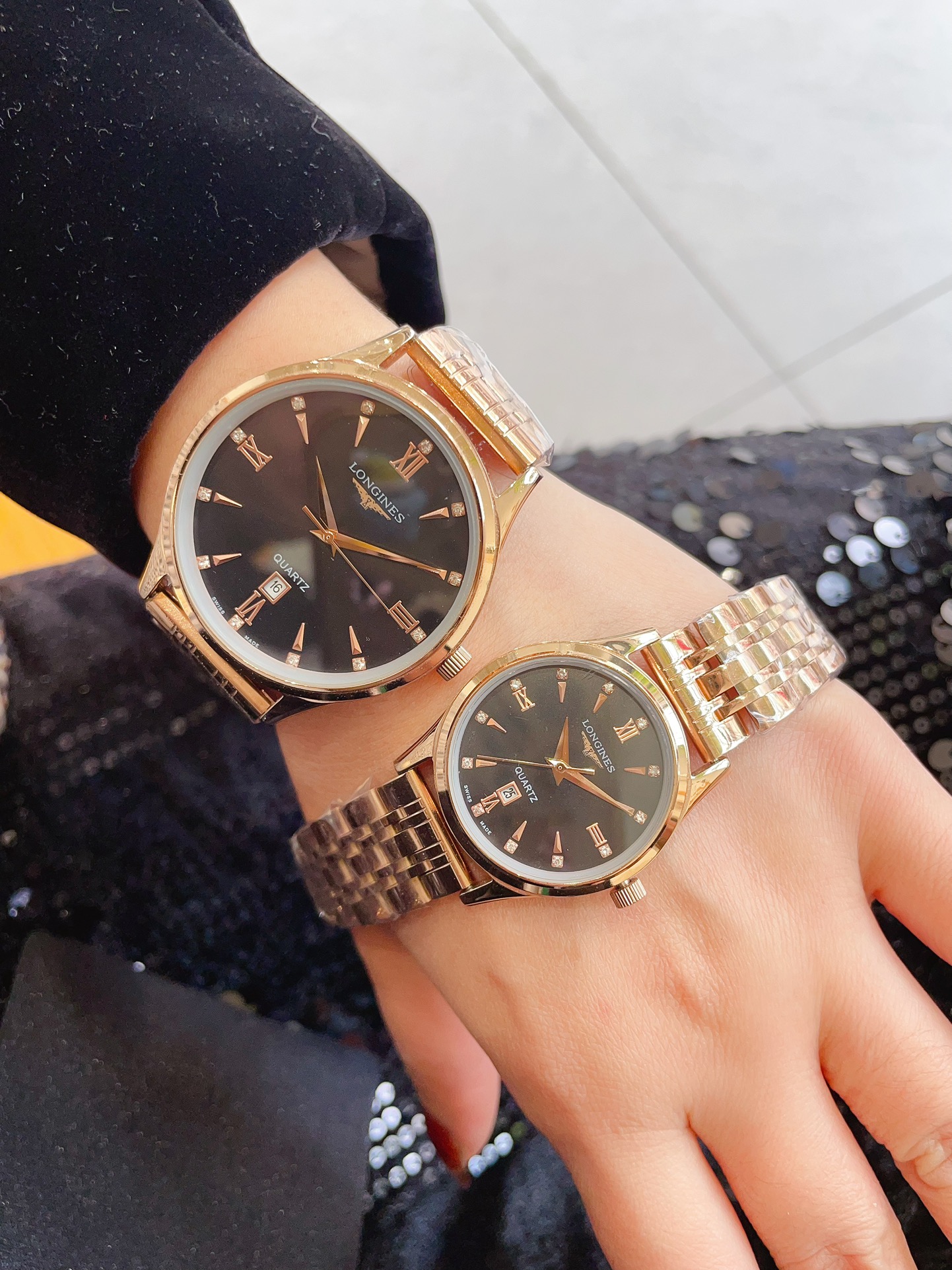 Luxury Quartz Wristwatch Set: White Shell $150, Shell $170, Belt $20 - 图片 8