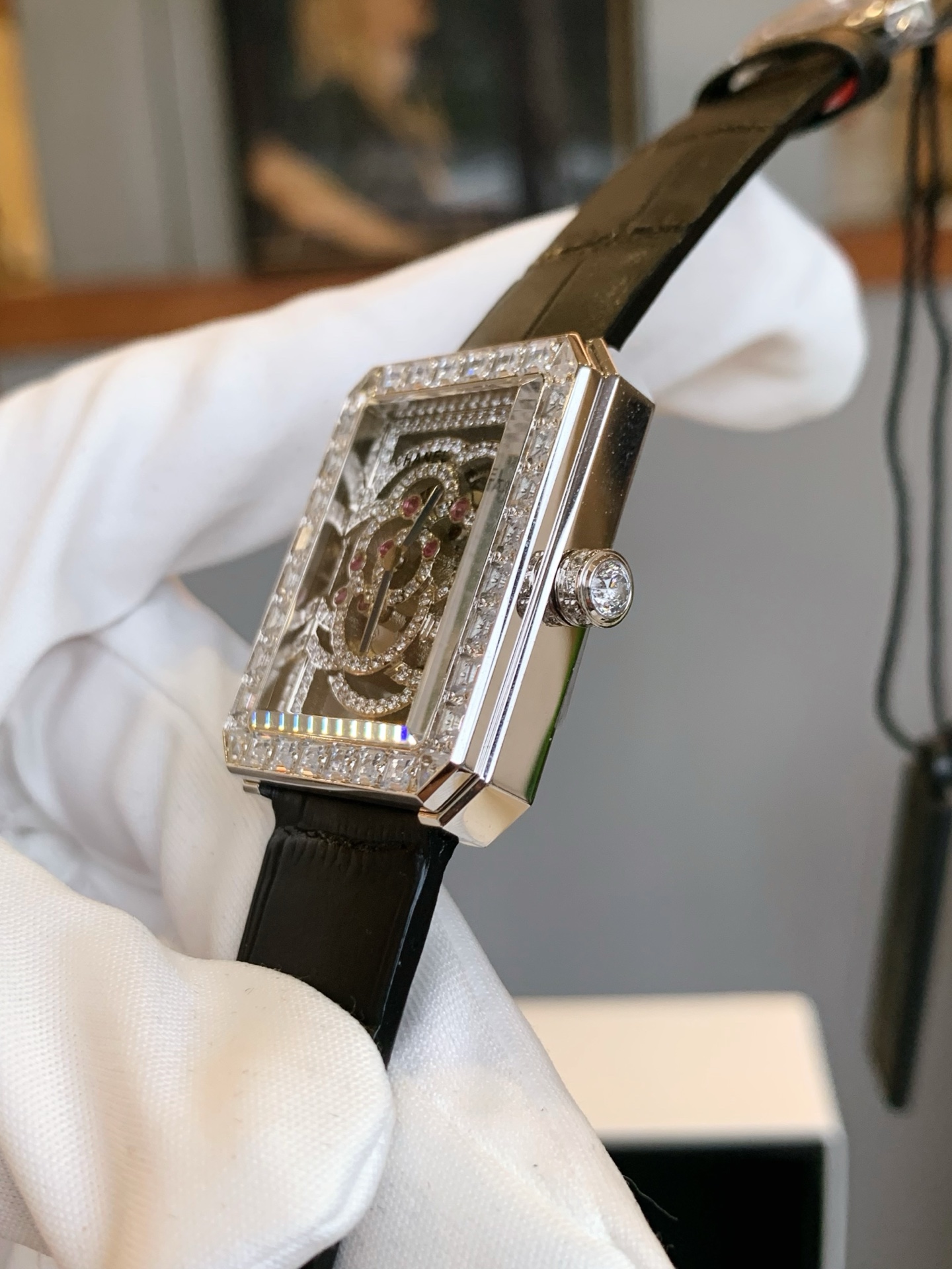 Chanel Première Camélía Skeleton Watch Collection: Elegant, Powerful, and Timeless Beauty - 图片 6