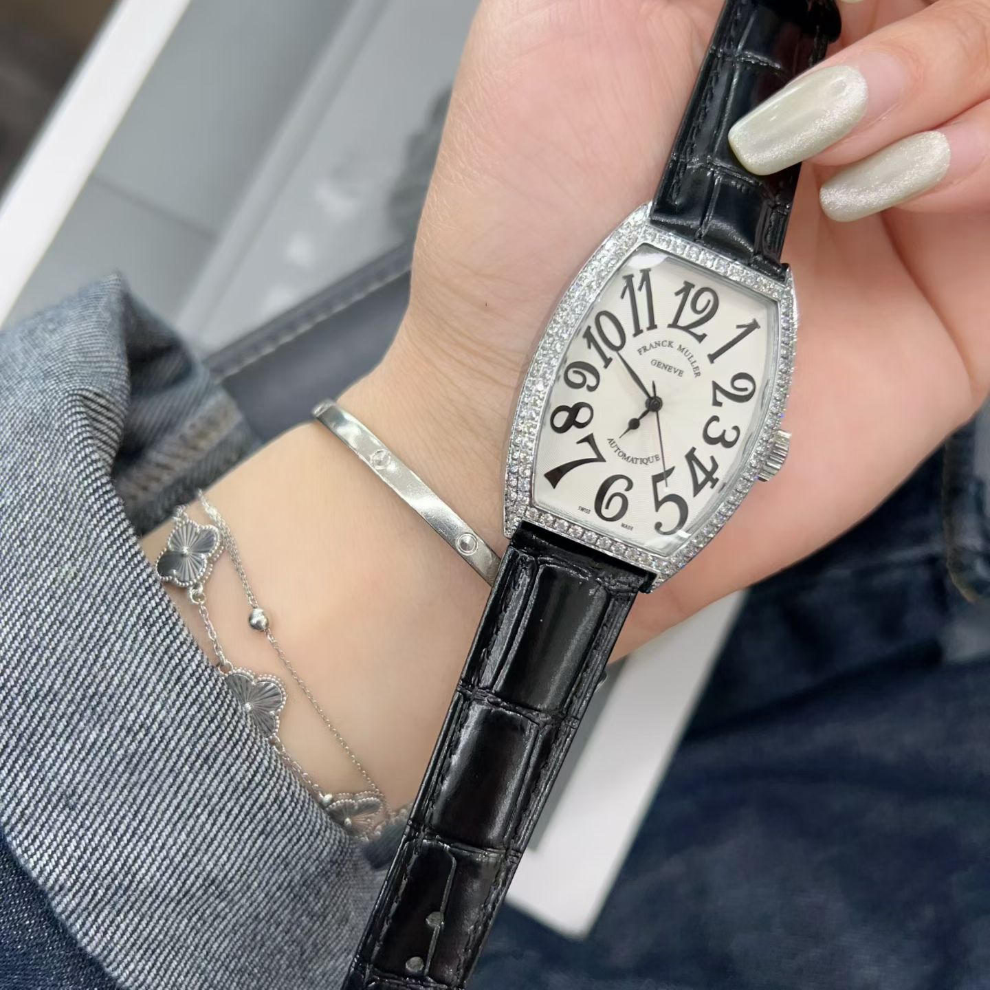 Franck Muller Cintree Curvex Silver diamond-set case, white dial, black leather strap 32mm Women's Automatic