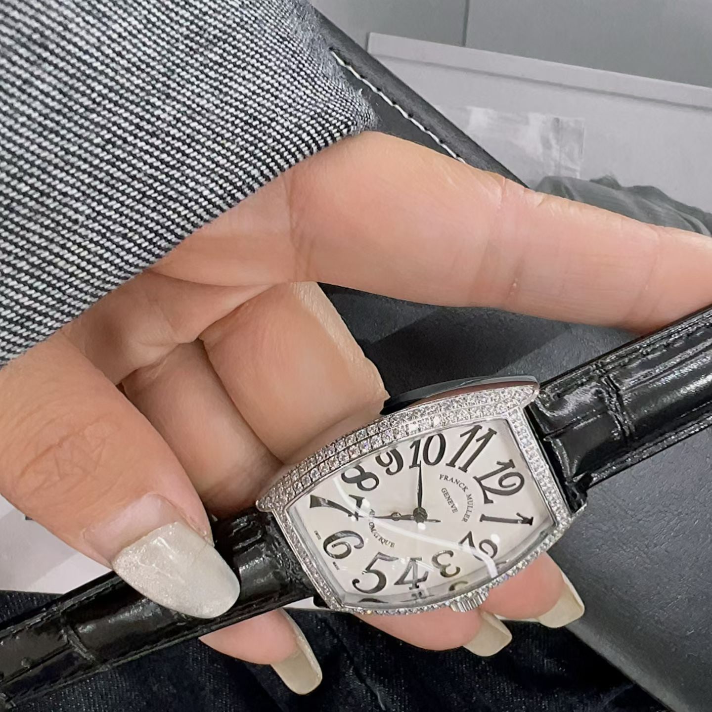 Franck Muller Cintree Curvex Silver diamond-set case, white dial, black leather strap 32mm Women's Automatic