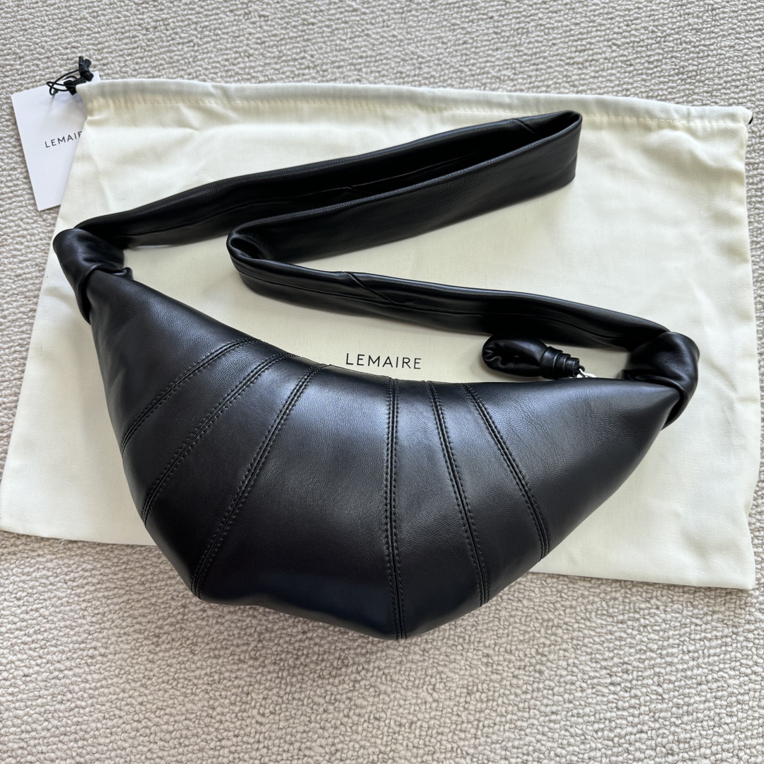 Lemaire black