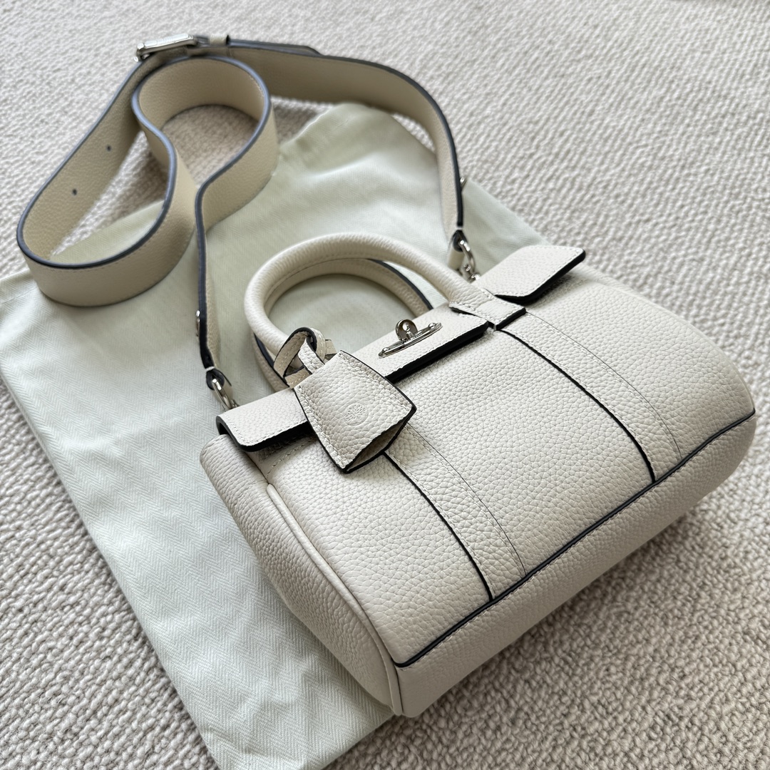 Mulberry Vegetable tanned leather new beige mini