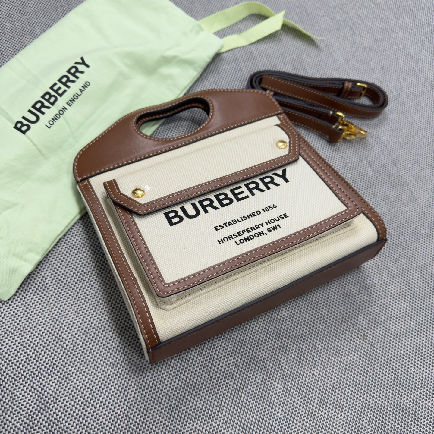 Burberry Limited time 500 go ahead, my dears