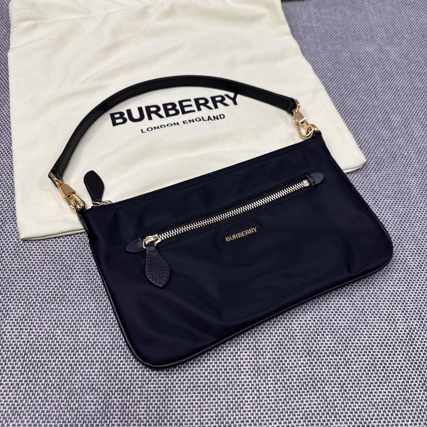 Burberry Limited time limit 280