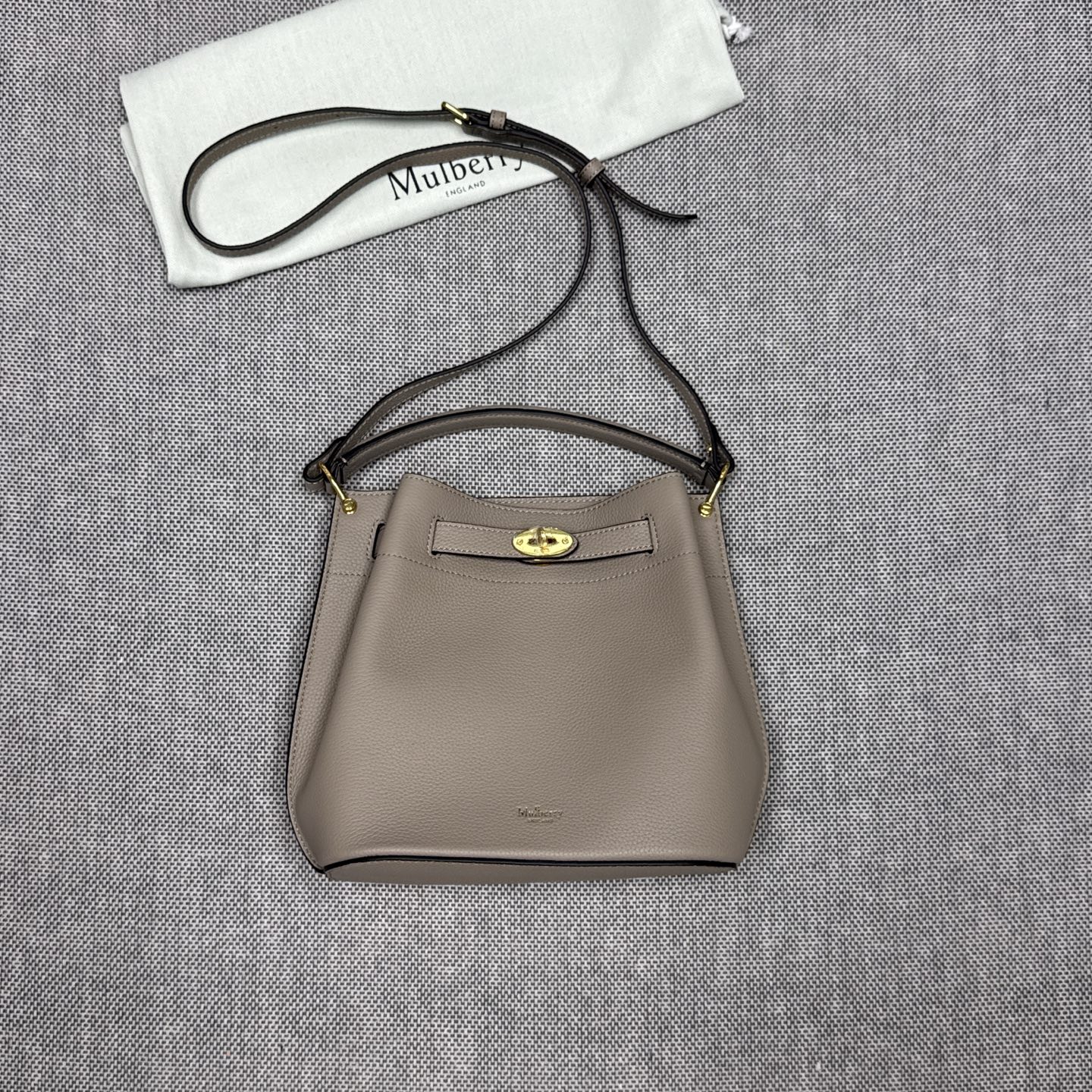 Purchasing-grade mulberry Islington bucket bag has been shipped, khaki color