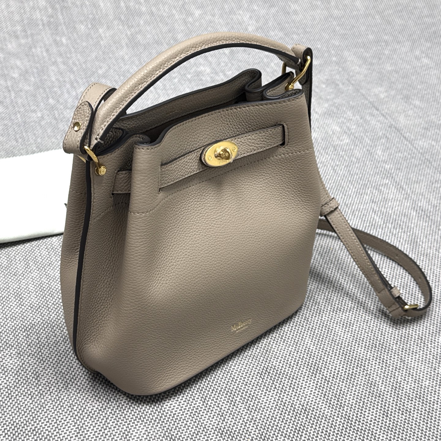 Purchasing-grade mulberry Islington bucket bag has been shipped, khaki color