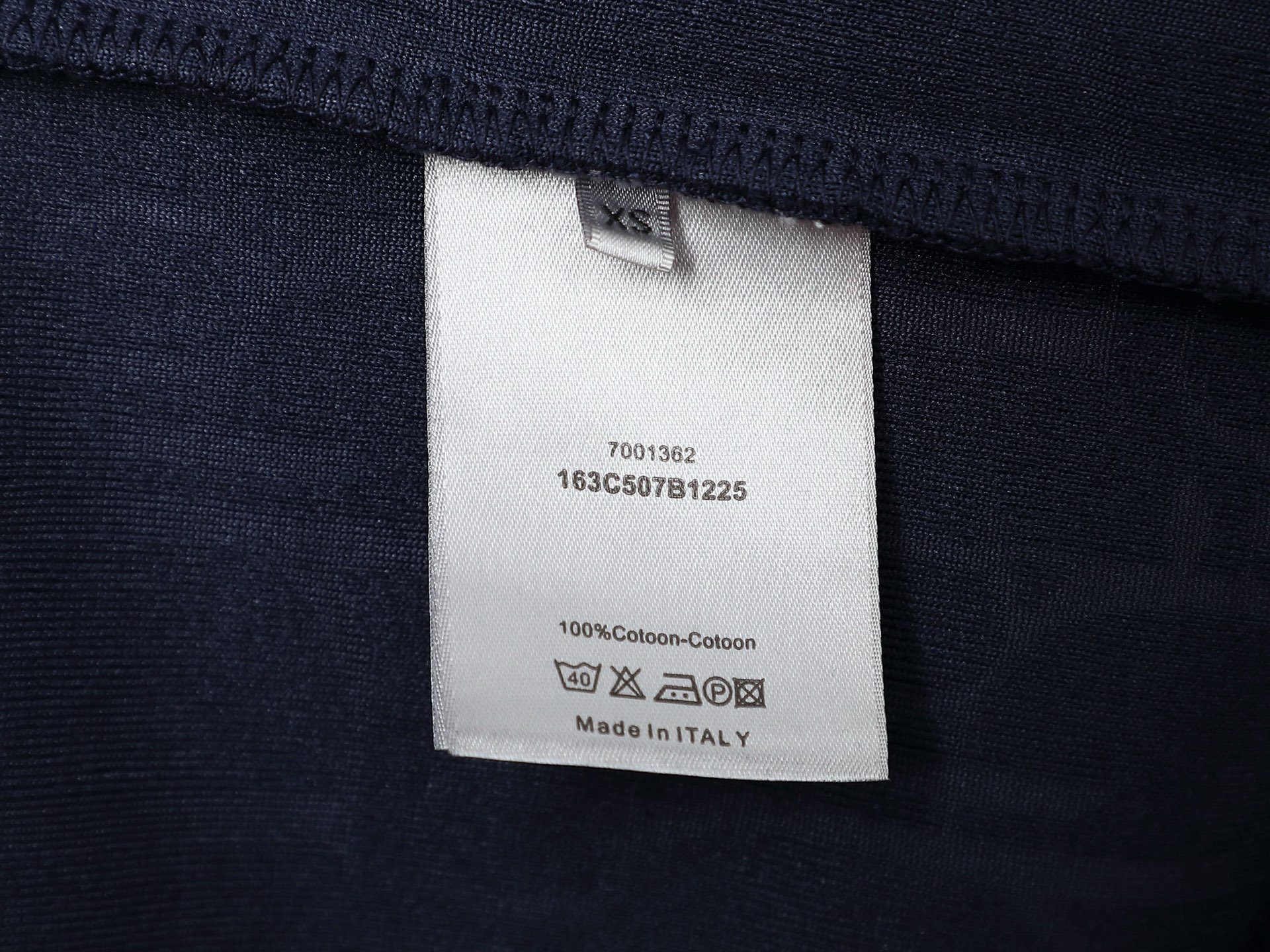 Dior Conjunto Casual de Verano para Hombre con Logotipo en Jacquard 13 i1748277194672 7647 0 11