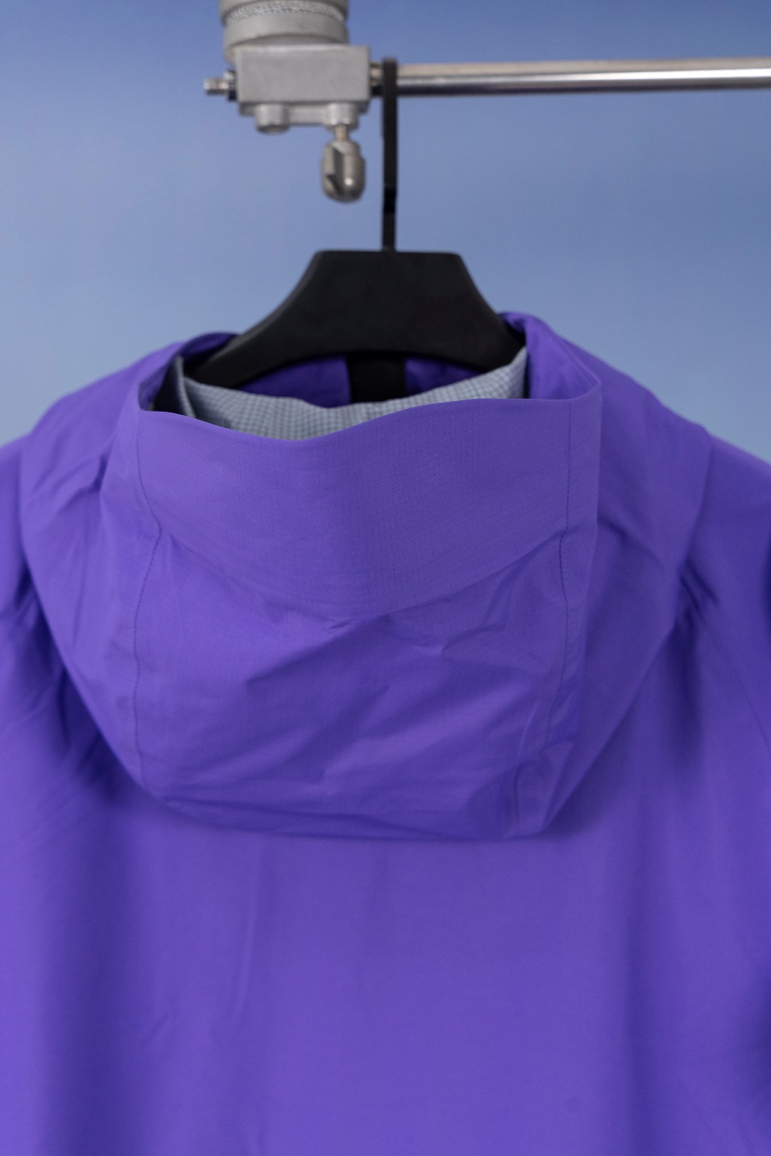 o 1j4mnhr4sr5bcb71a7im2leu9c