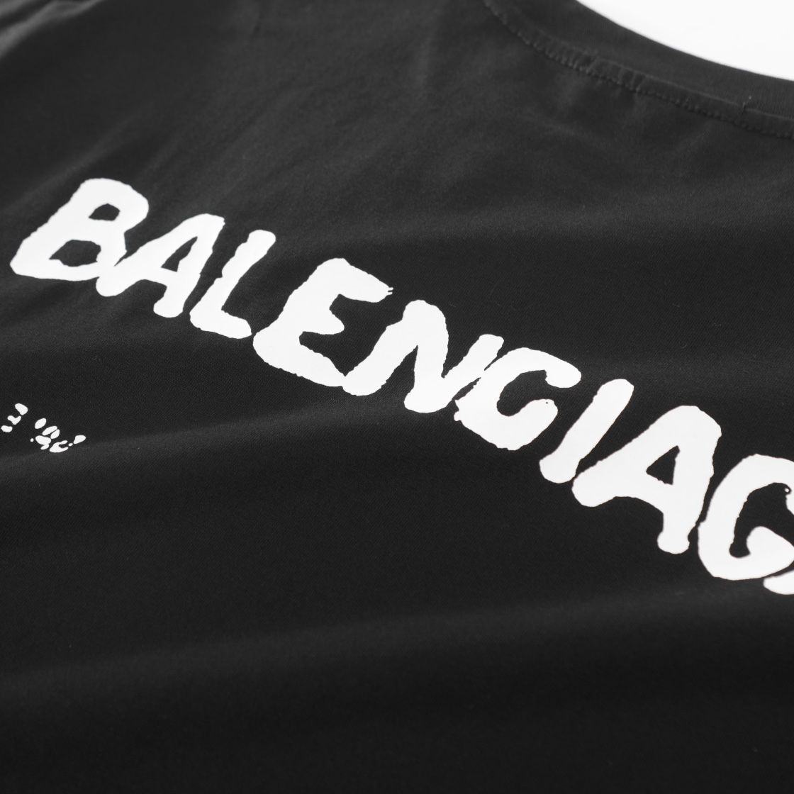 Balenciaga巴黎世家 经典款前后水墨印花短袖 短袖