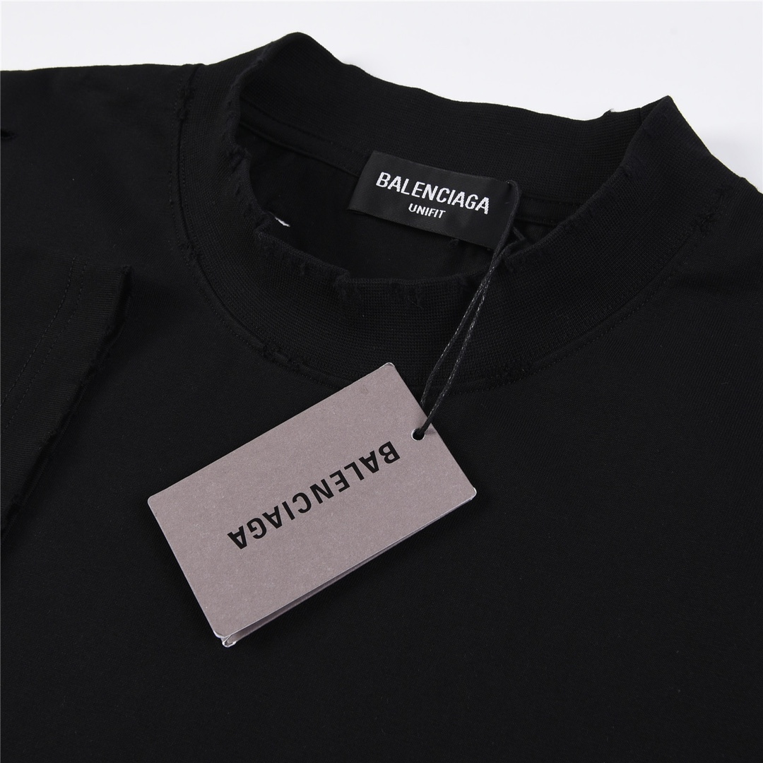 OVERSIZE 宽松版 巴黎世家Balenciaga 24ss 龟裂哥特字体割破手缝短袖