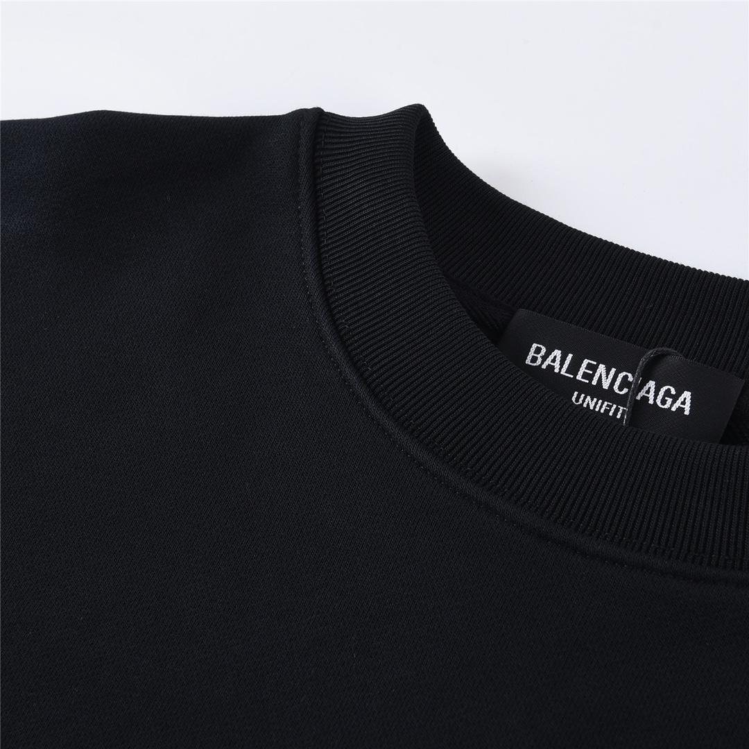 16巴黎世家Balenciaga 经典款可乐刺绣卫衣