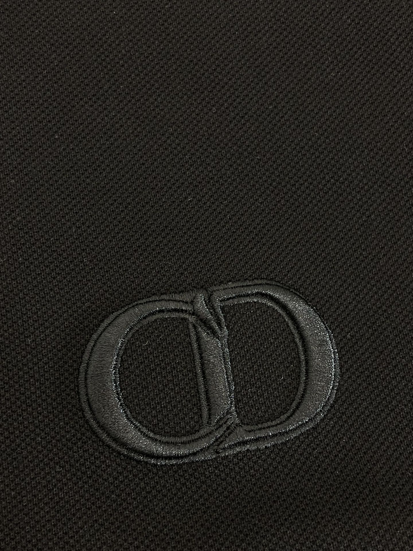 Dior2024ss夏季新款logo男士翻领Polo衫！经典商务男款高端男装的天花板级别的商务男款！简约