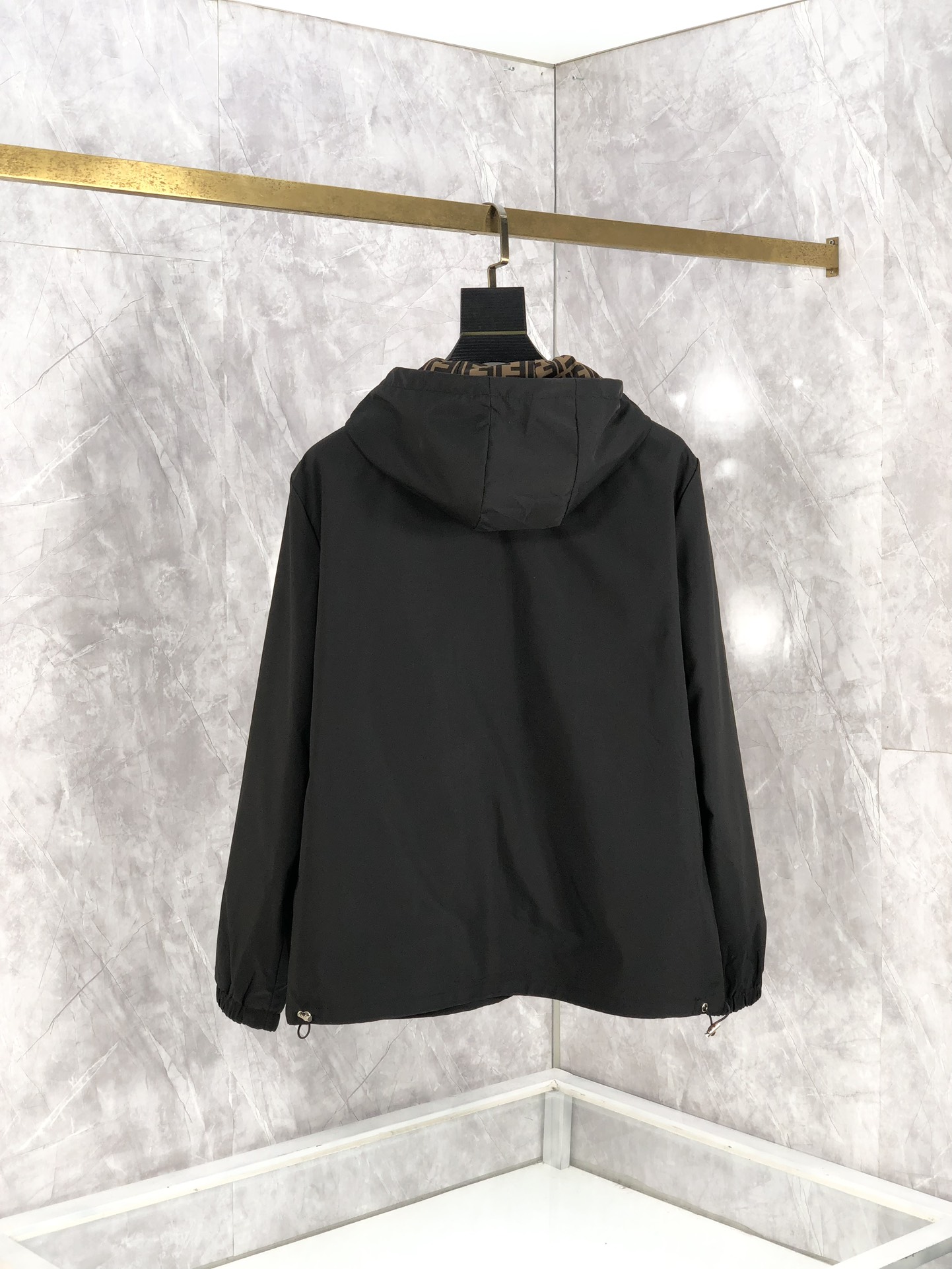 High-Quality Hood Jacket by F.D. Fendy: Stylish, Customizable, and Comfortable - 图片 7
