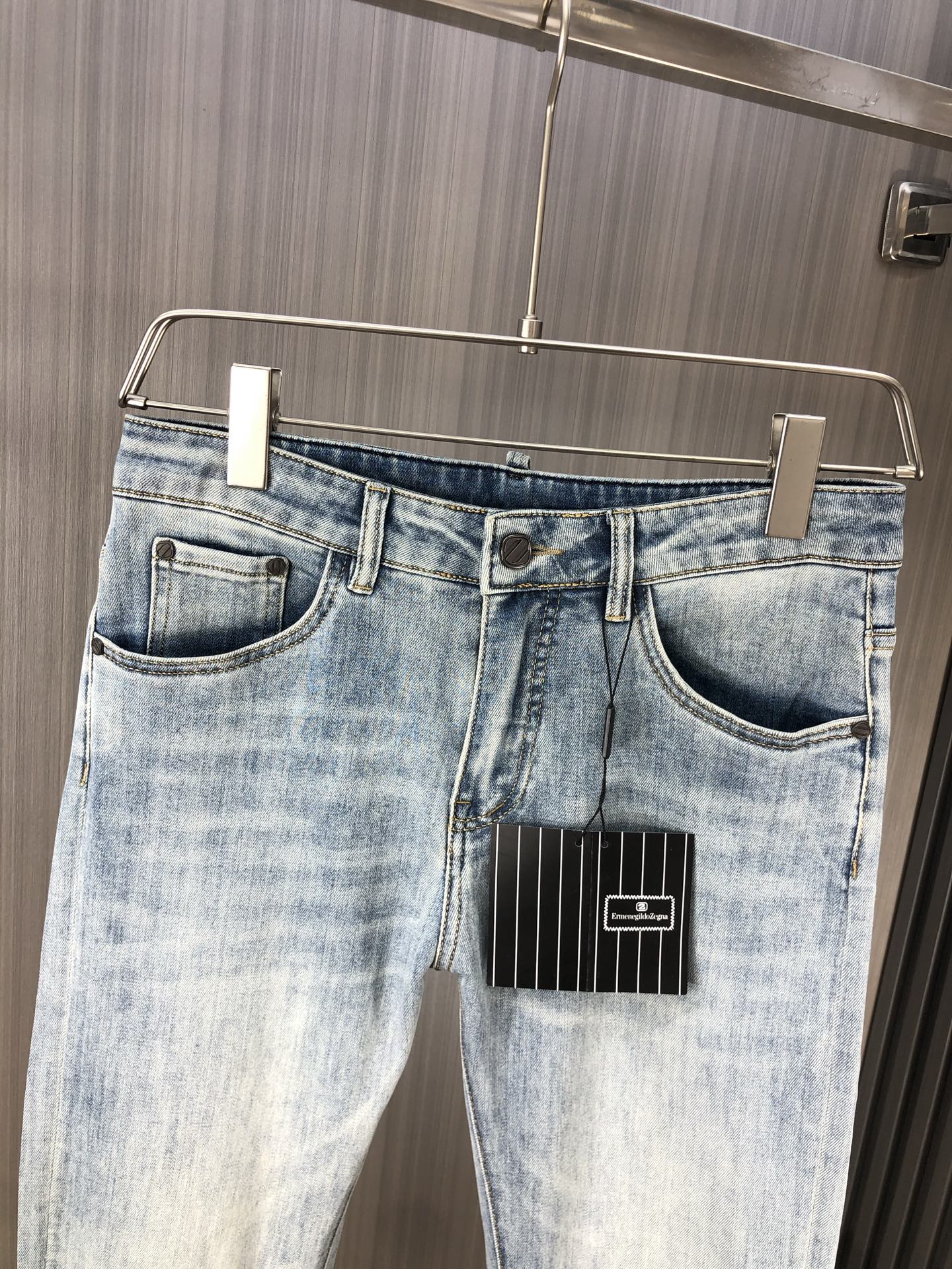 Zegna Men's Light Wash Denim Jeans - Soft, Comfortable, and Stylish 4 i1747218447917 5138 0 2