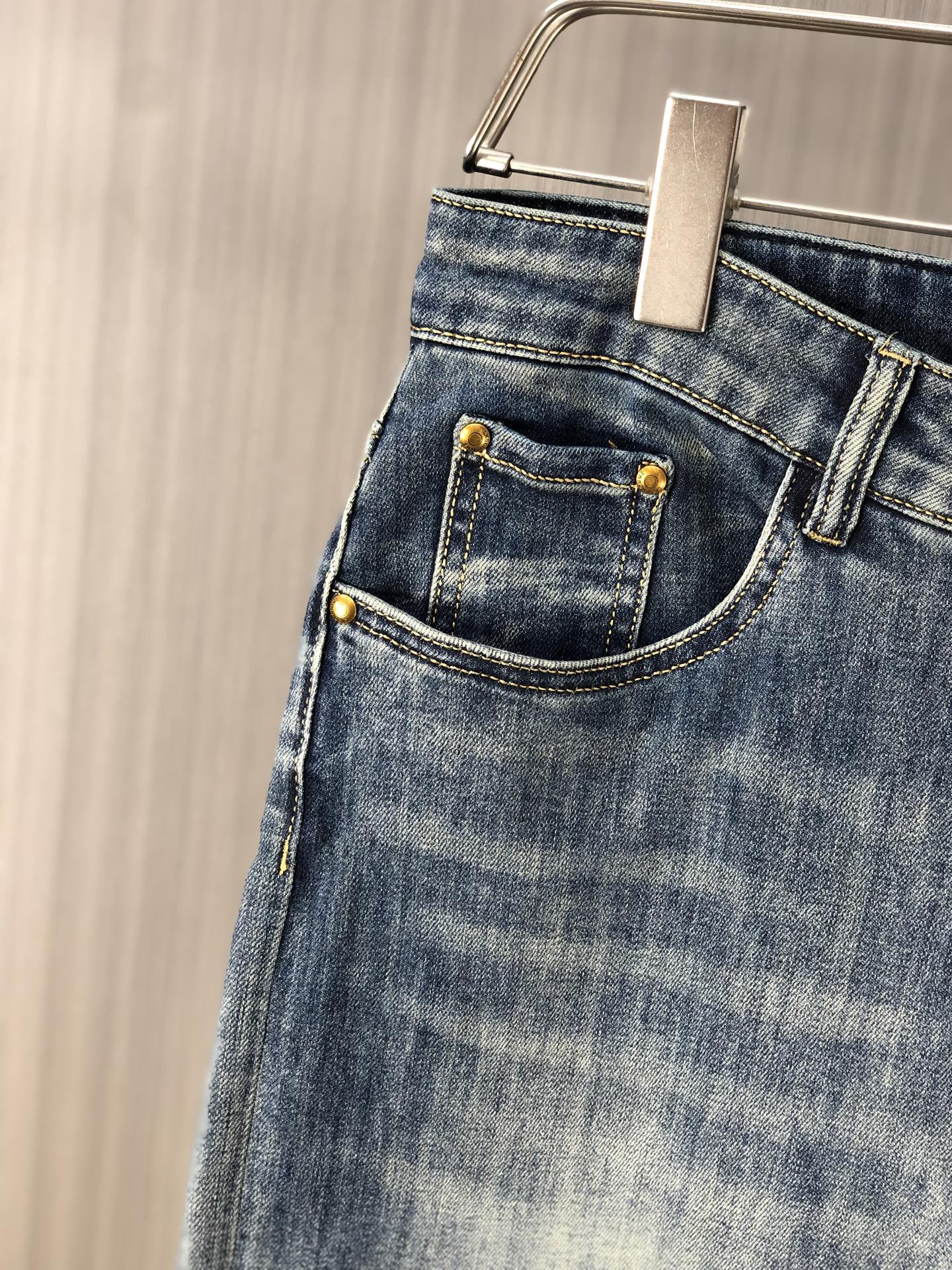 Balmain Men's 2025 Spring/Summer Jeans - Washed Denim, Soft & Comfortable 5 i1747218527917 3435 0 3